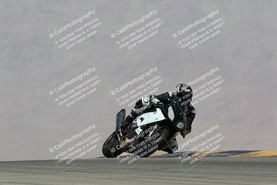 media/Mar-28-2022-Superbike Trackdays (Mon) [[b8603d0f67]]/Advanced Group (1pm-130pm)/Turn 9/